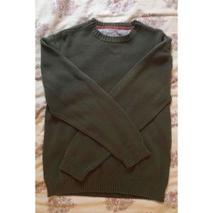 DONATING SOON• Forest Green Sweater
